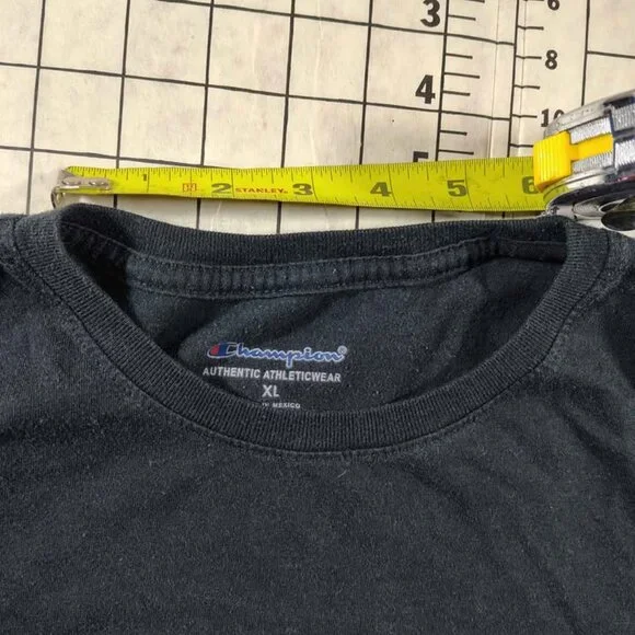 Gently Used Vintage Men's Champion Black XL T-Shirt - Picture 3 of 9